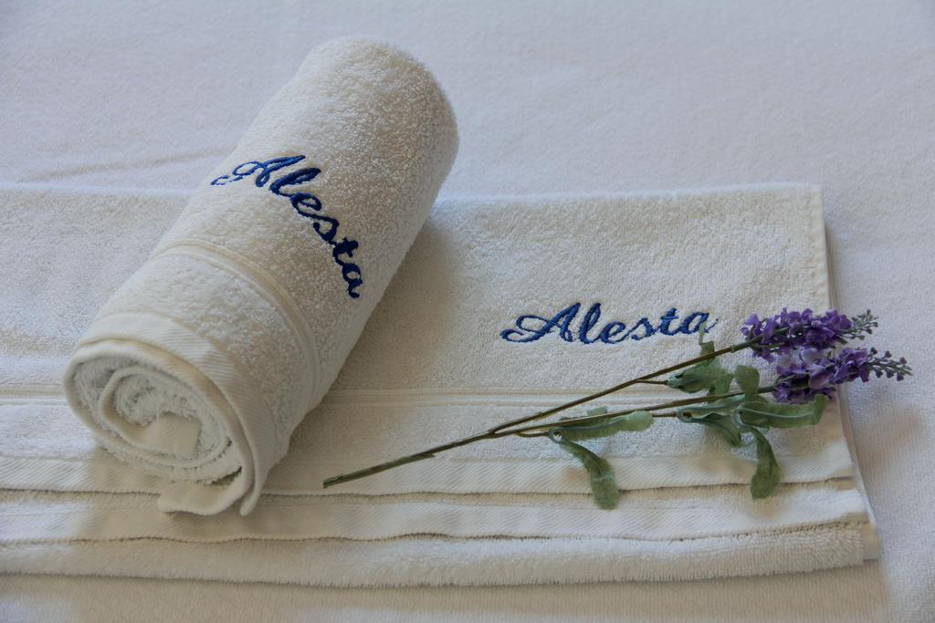 Alesta Hotel 보즈자아다 외부 사진